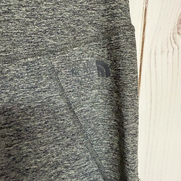 The North Face Women’s Leggings Heather Gray S 28” Inseam EUC - Picture 2 of 11